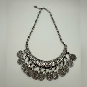 Silver Coin Style Fashion Jewelry Necklace